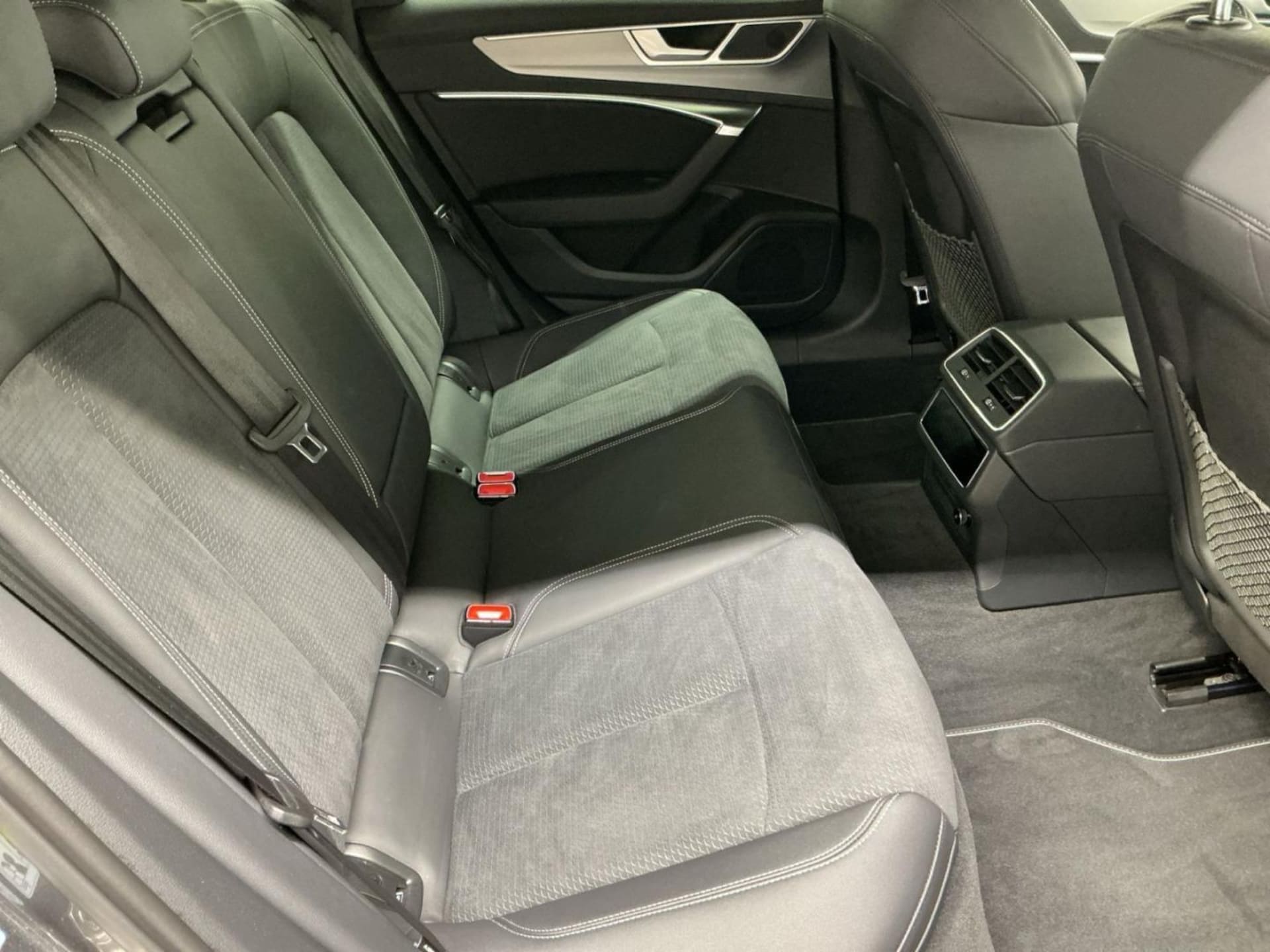Audi A6 Avant TFSI e Design
