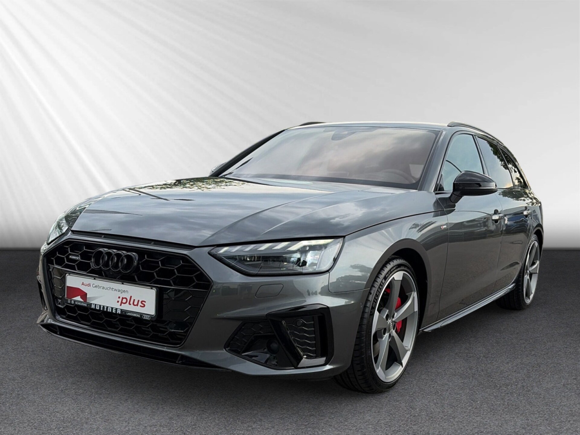 Audi A4 Avant S line