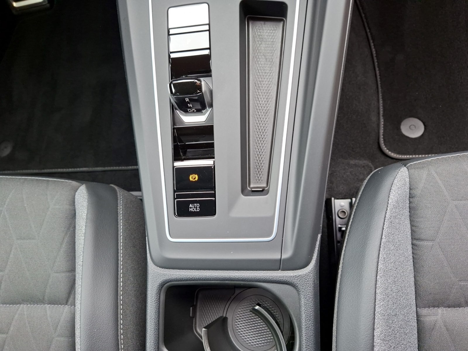 Volkswagen Golf – Bild 10