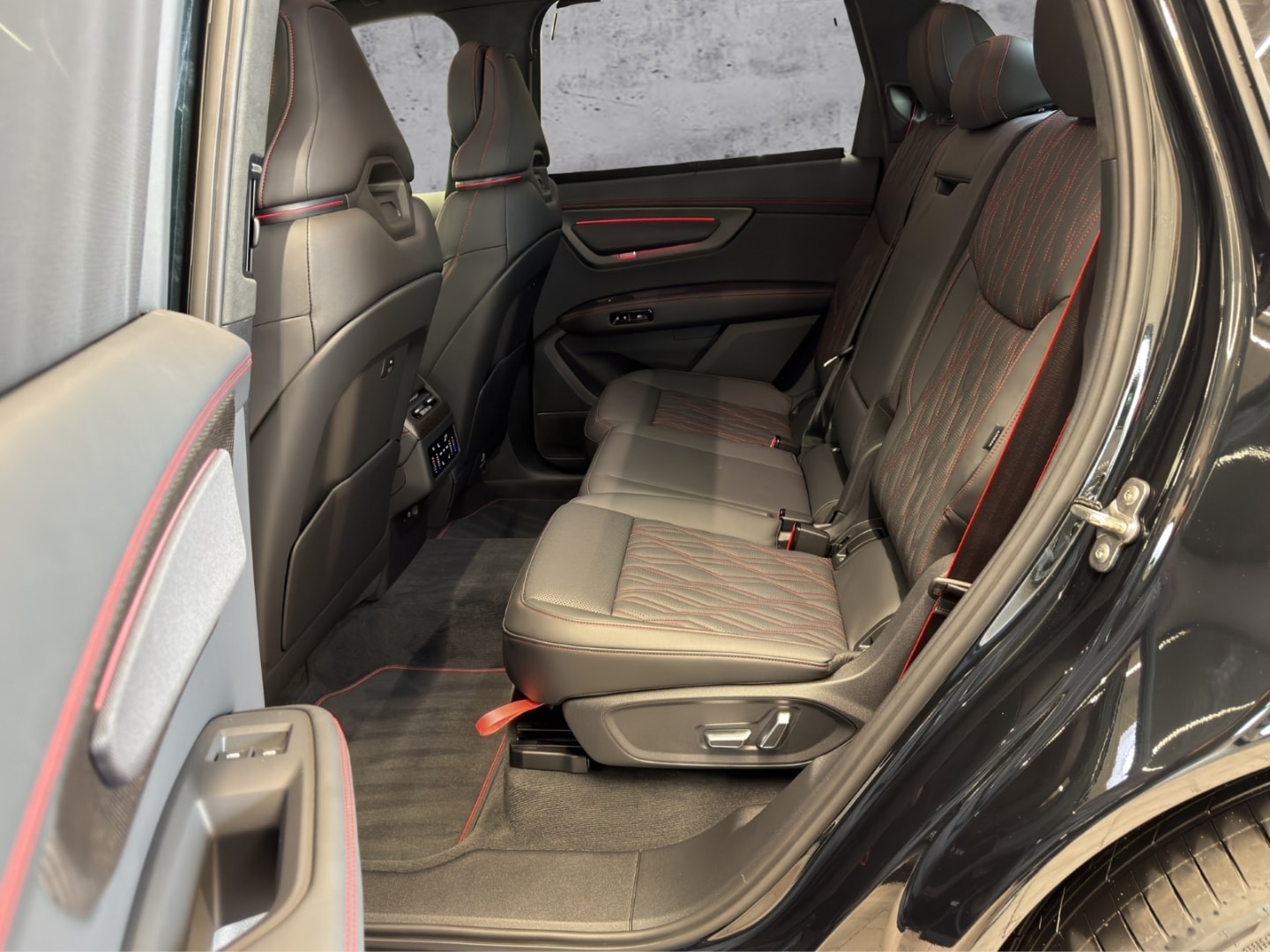 Bild über Audi Q7 SUV TDI quattro 220 kW tiptronic - für weitere Informationen kontaktieren Sie den Audi Partner