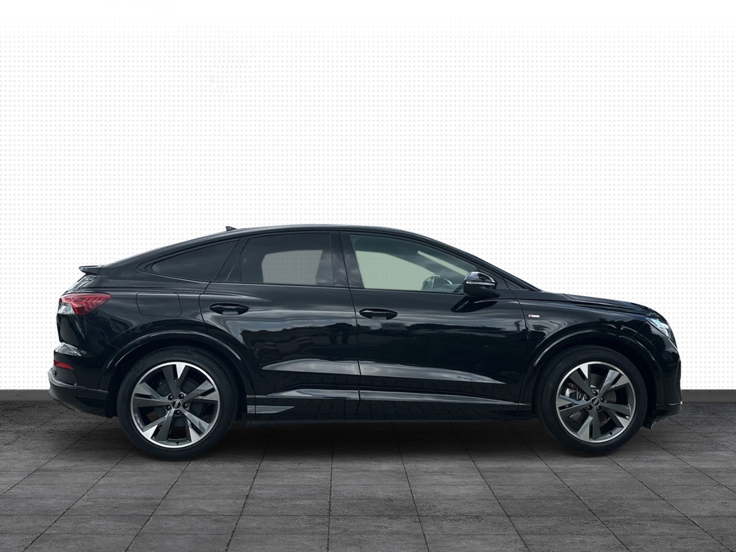 Image about Audi Q4 Sportback e-tron 40 e-tron
