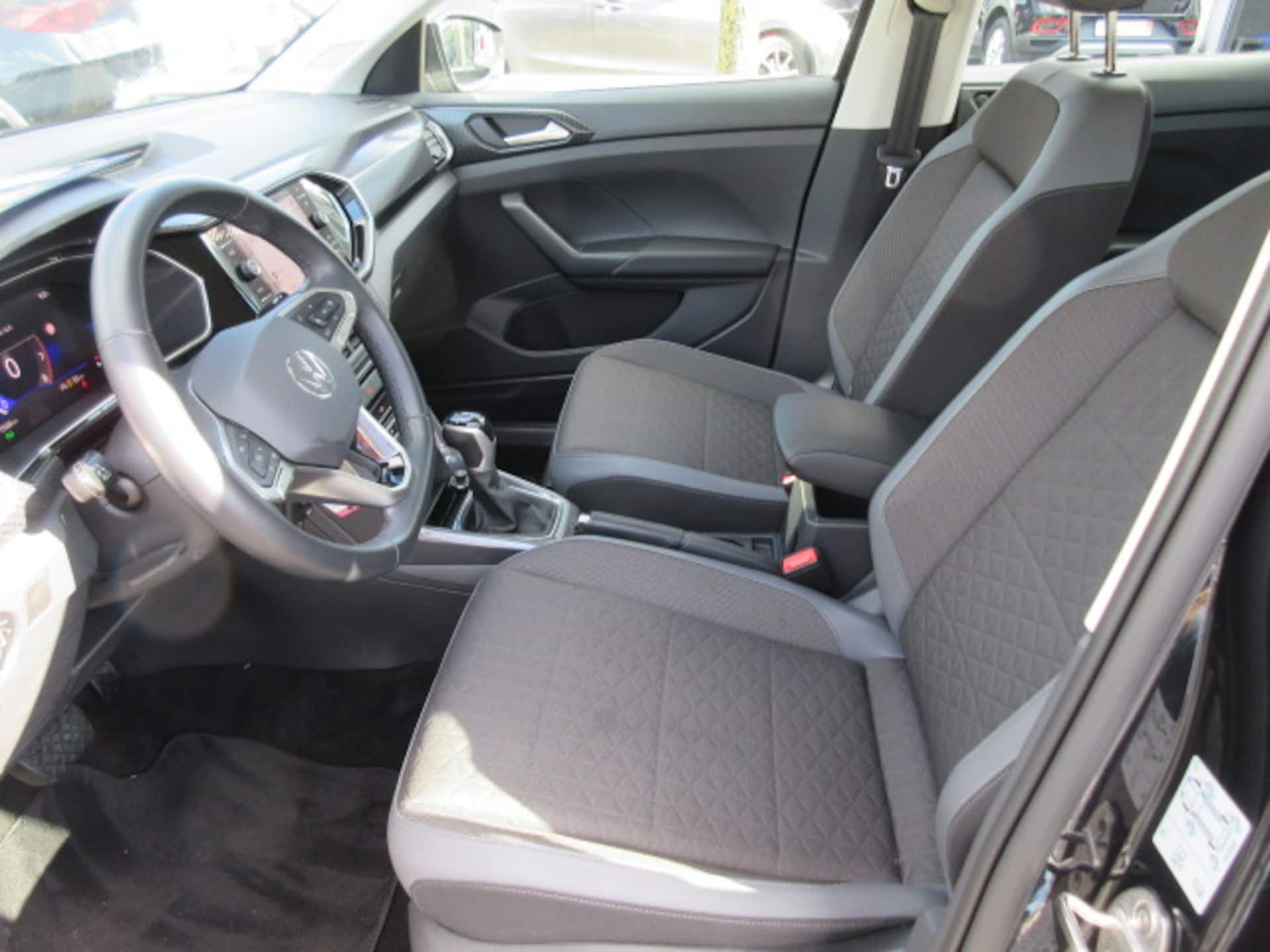 Volkswagen T-Cross Style