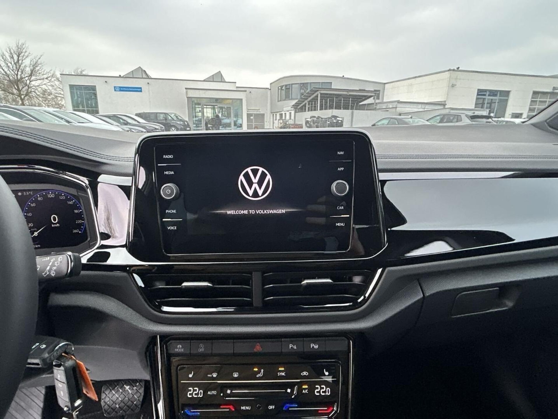 Volkswagen T-Roc Style