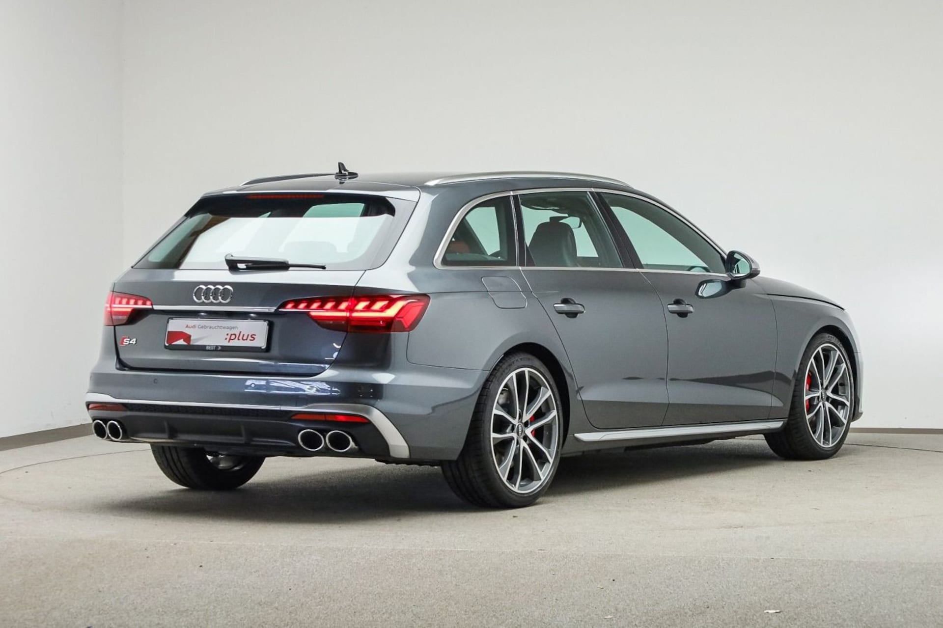 Audi S4 Avant