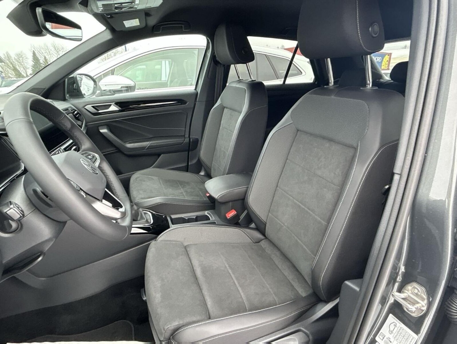 Volkswagen T-Roc – Bild 14