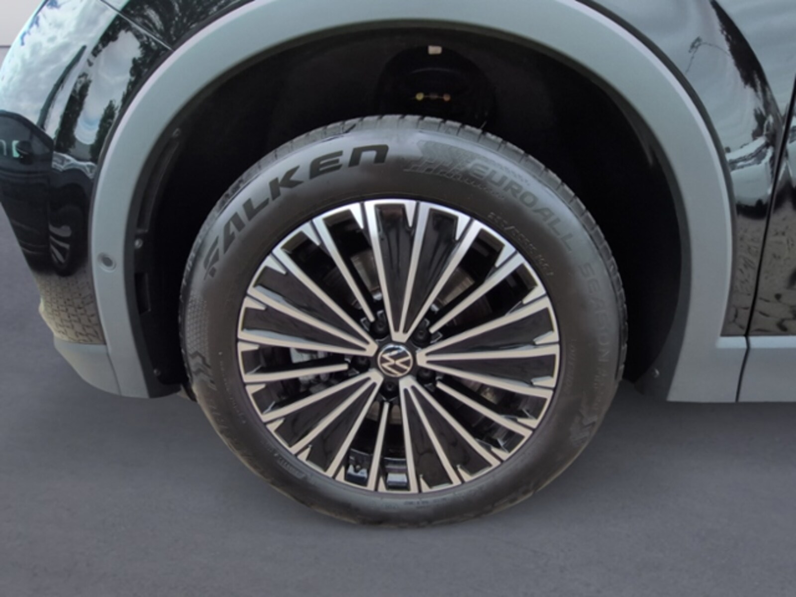 Volkswagen Tiguan – Bild 9