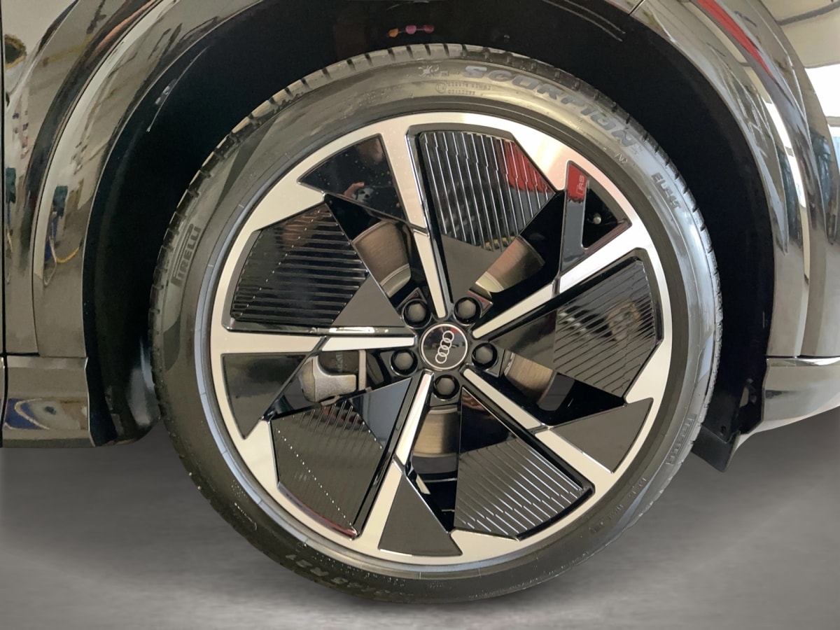 Image about Audi Q4 e-tron 40 e-tron