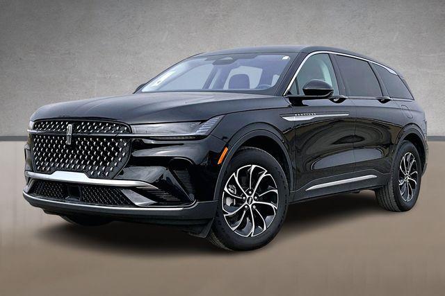 2025 Lincoln Nautilus Premiere AWD's photo