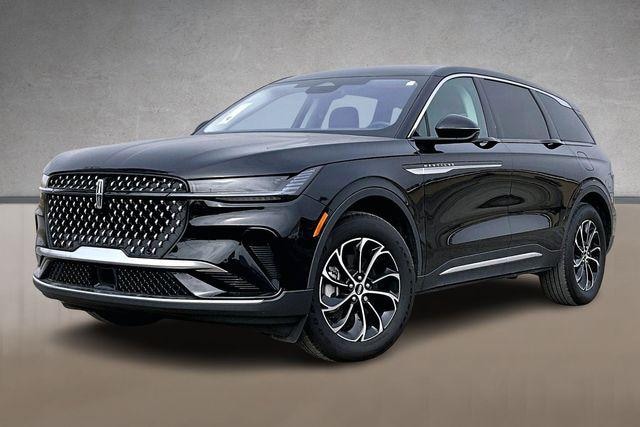 Photo of 2025 Lincoln Nautilus