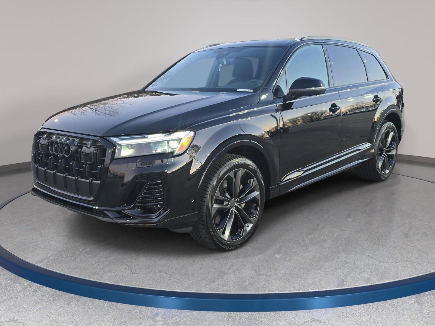 2026 Audi Q7 55 Premium Plus quattro Tiptronic's photo