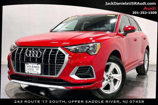 2022 Audi Q3 40 TFSI Premium quattro's photo