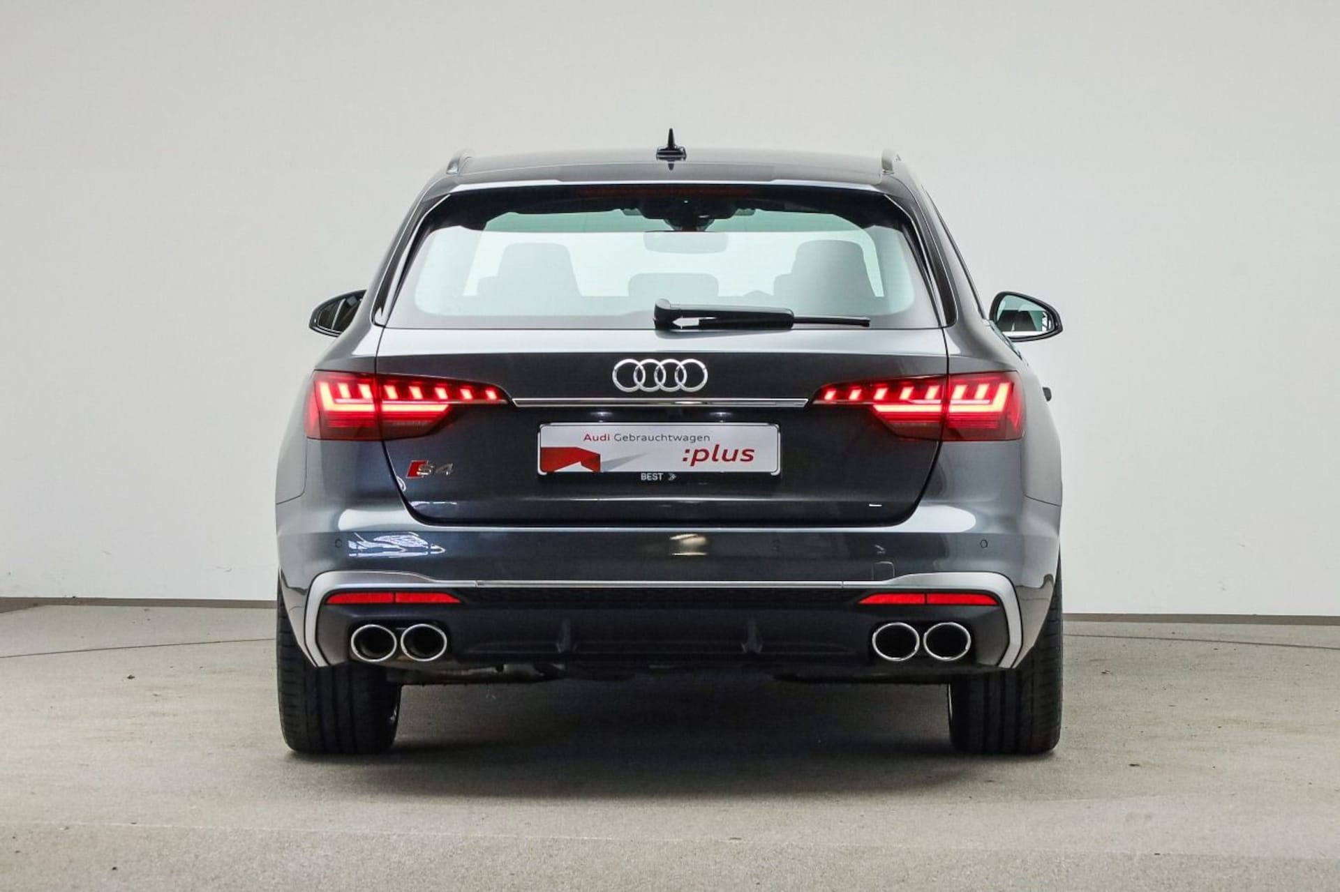 Audi S4 Avant