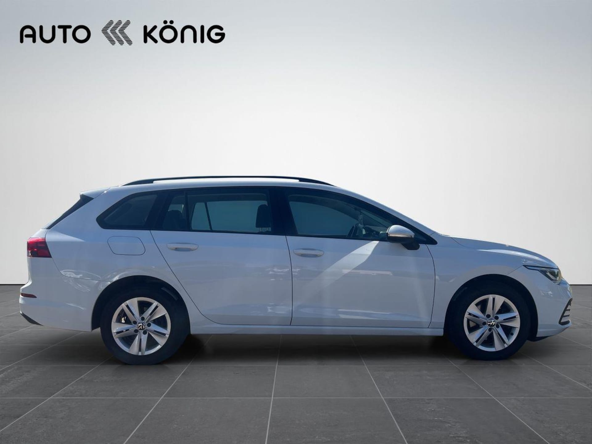 Volkswagen Golf Variant Life