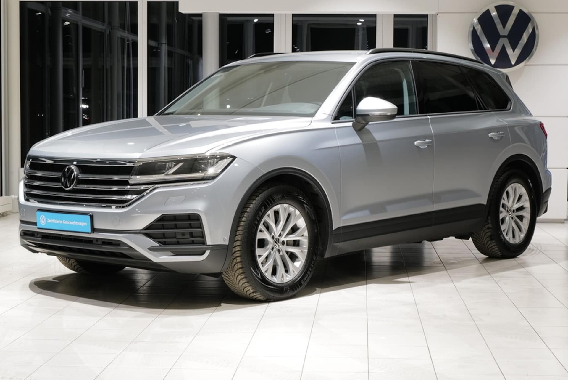 Volkswagen Touareg Basis-Modell