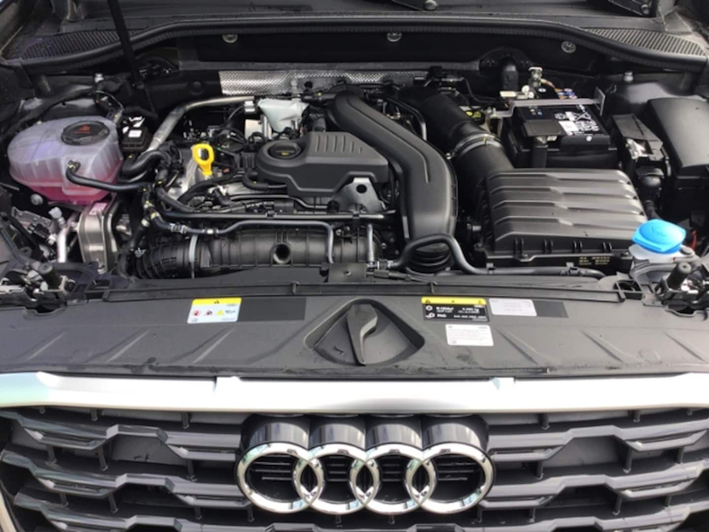 Bild über Audi Q2 advanced 35 TFSI S tronic - für weitere Informationen kontaktieren Sie den Audi Partner