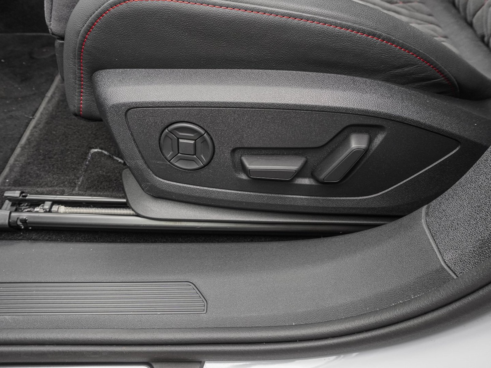 Audi Q4 e-tron – Bild 16