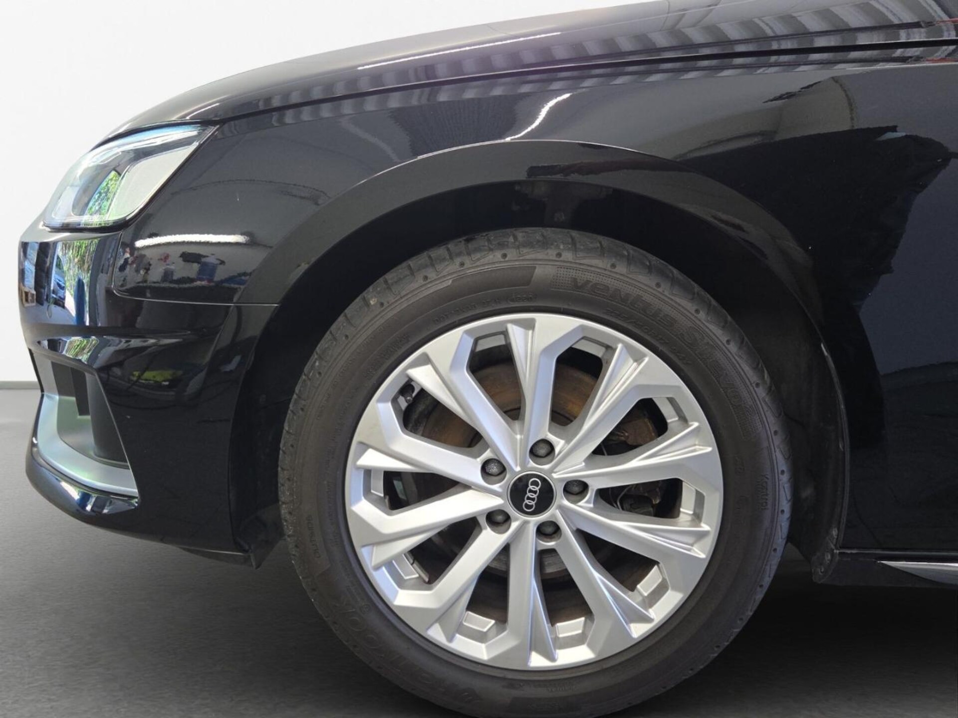 Audi A4 Avant Advanced