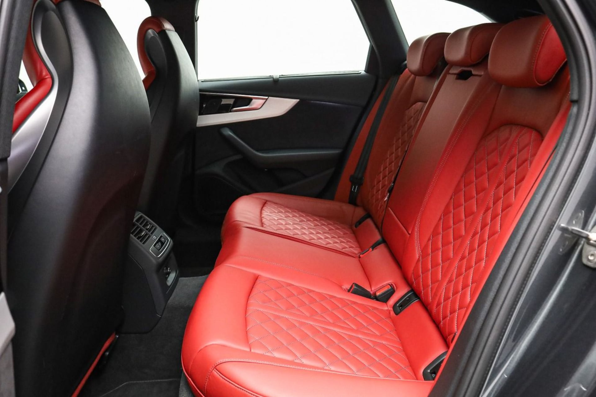 Audi S4 Avant