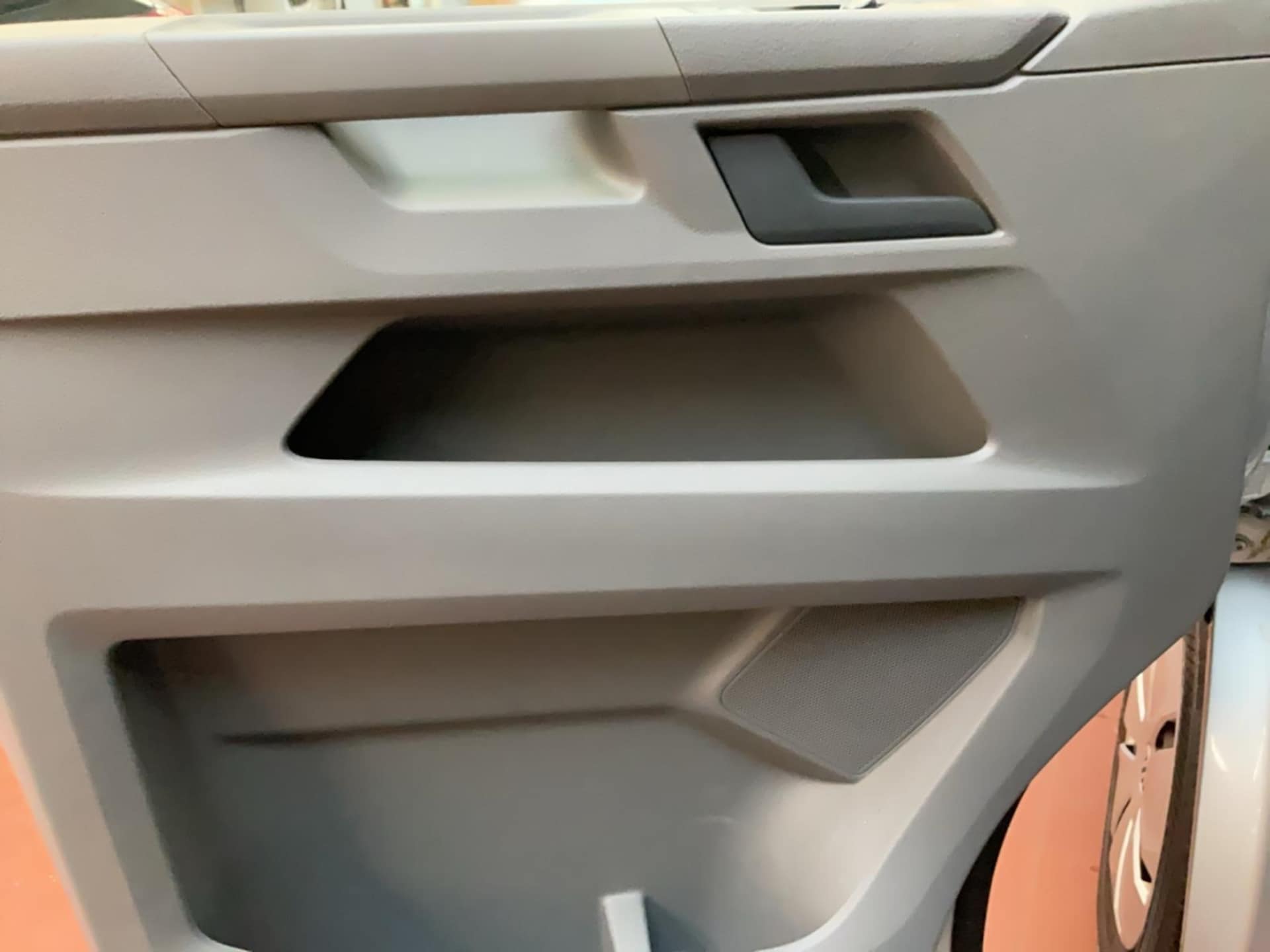 Volkswagen T6.1 Transporter Kasten kurzer Radstand
