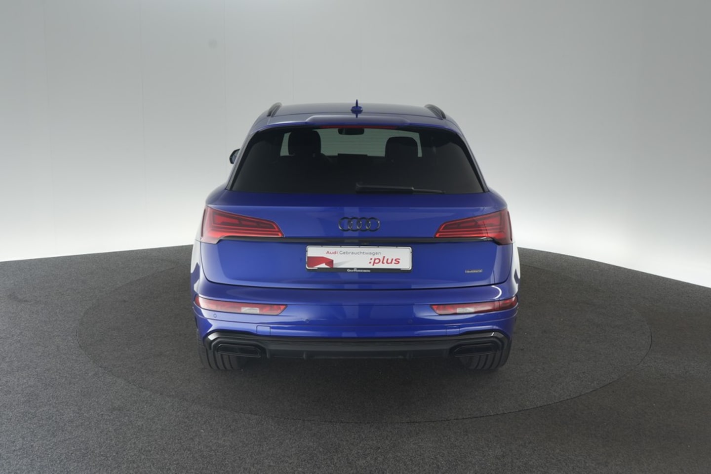 Bild über Audi Q5 TFSI e S line business 55 TFSI e quattro S tronic - für weitere Informationen kontaktieren Sie den Audi Partner