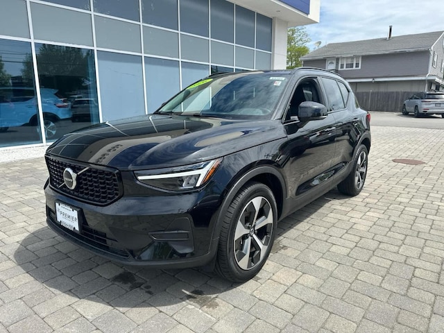 2026 Volvo XC40