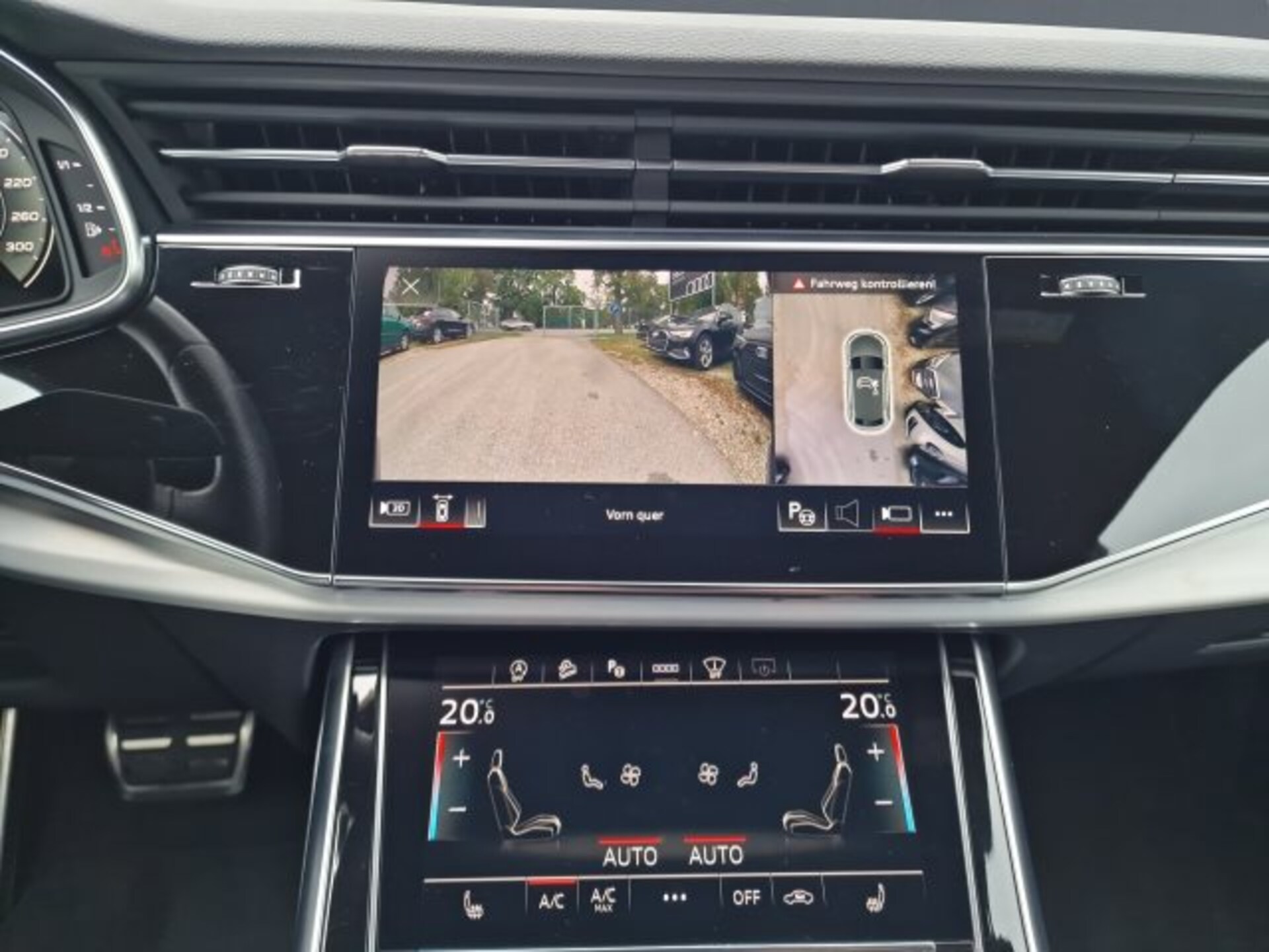 Audi SQ8 SUV