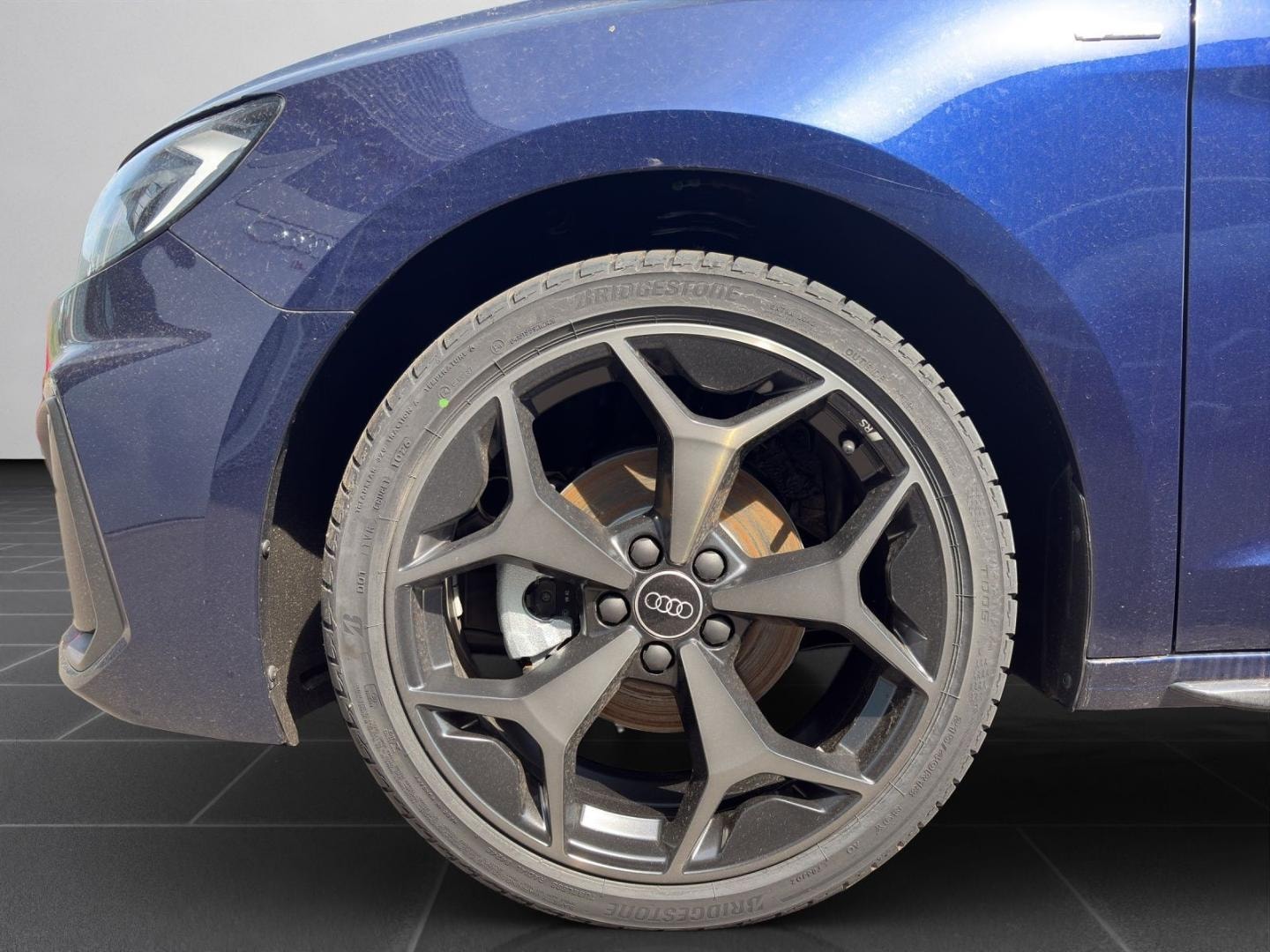Bild über Audi A1 Sportback S line 30 TFSI S tronic - für weitere Informationen kontaktieren Sie den Audi Partner