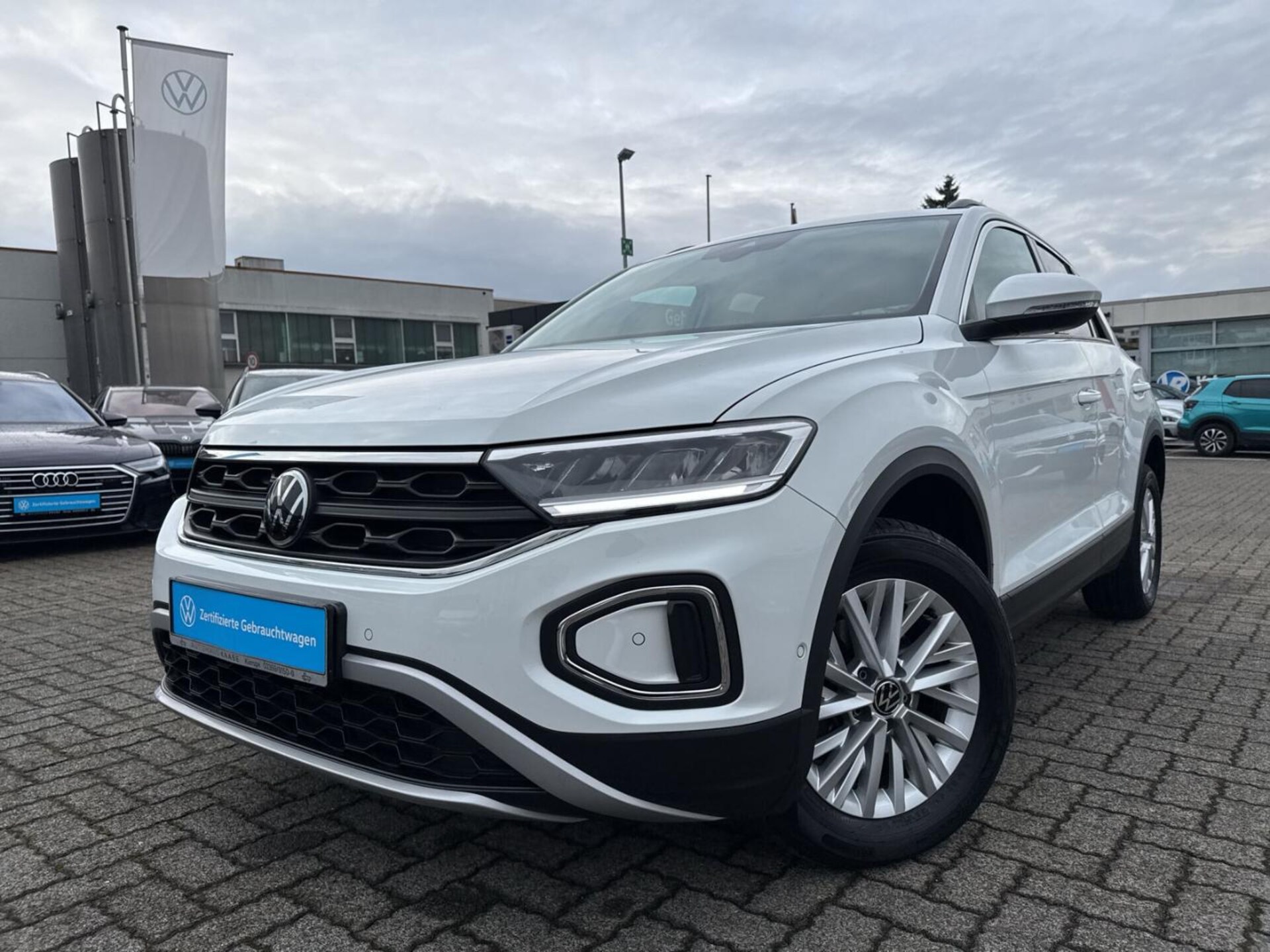 Volkswagen T-Roc Life