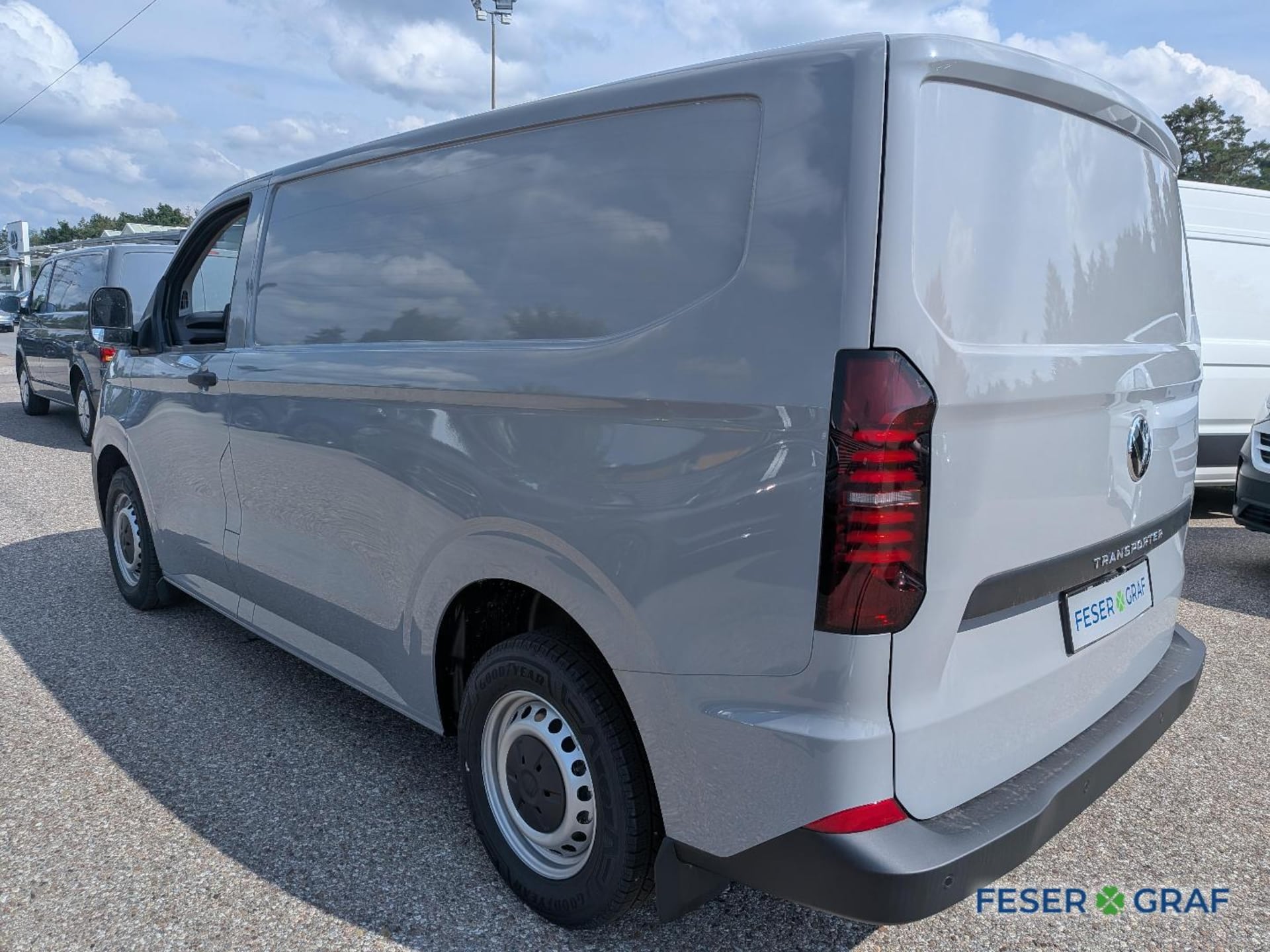 Volkswagen Transporter Kasten kurzer Radstand