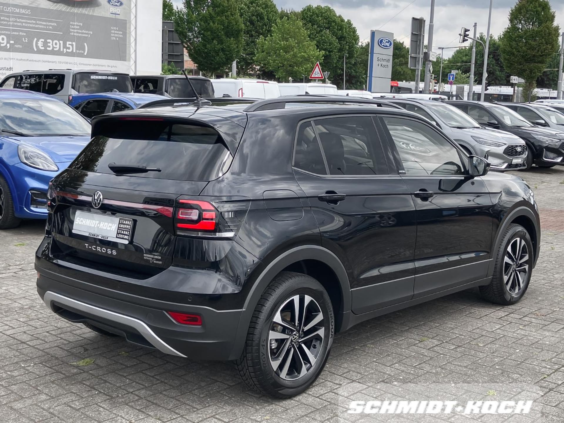 Volkswagen T-Cross United