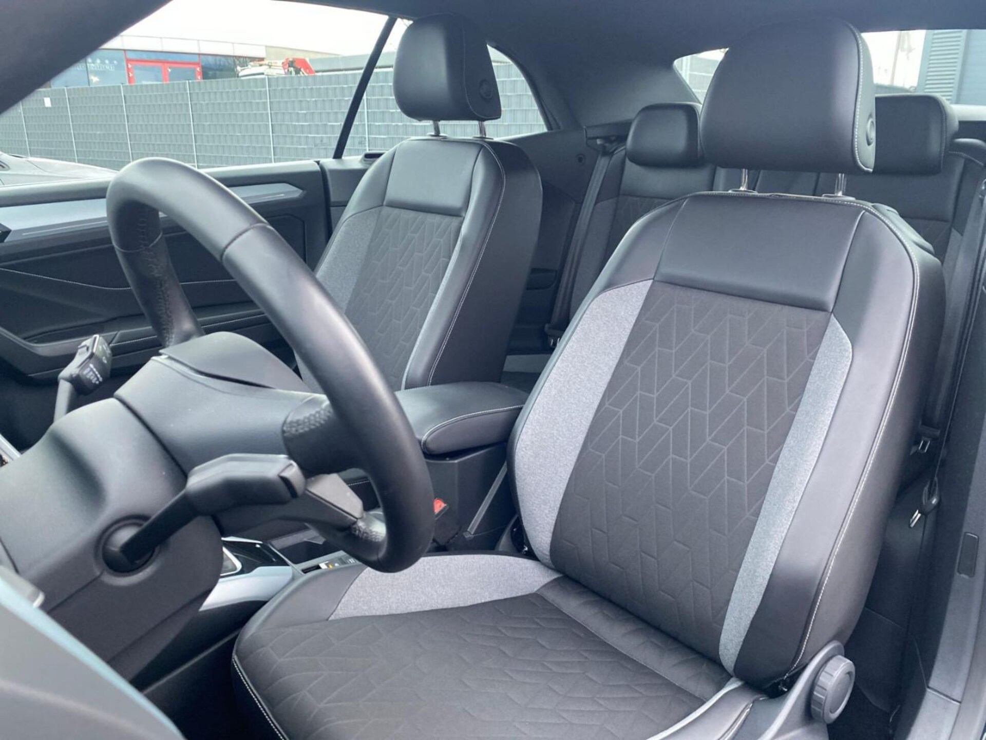 Volkswagen T-Roc Cabriolet Style