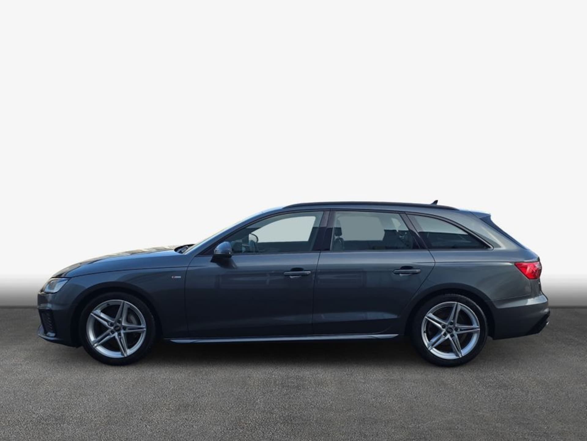 Audi A4 Avant S line