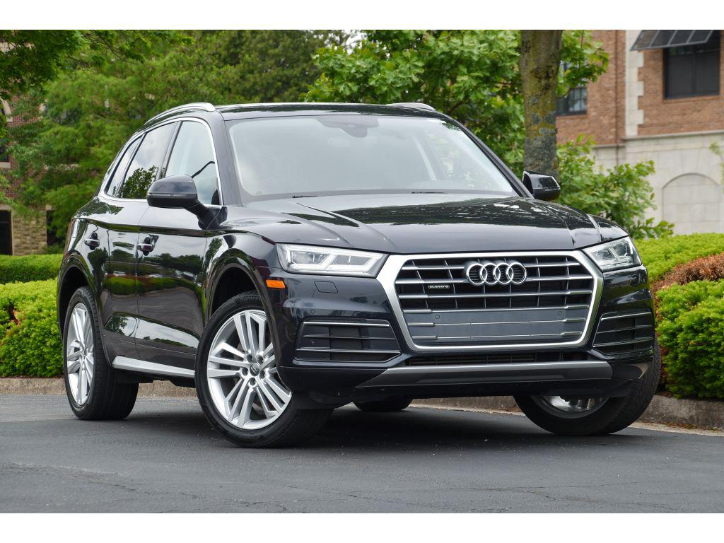 2018 Audi Q5 2.0T quattro S tronic Premium Plus's photo