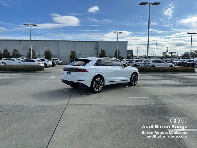 2026 Audi Q8