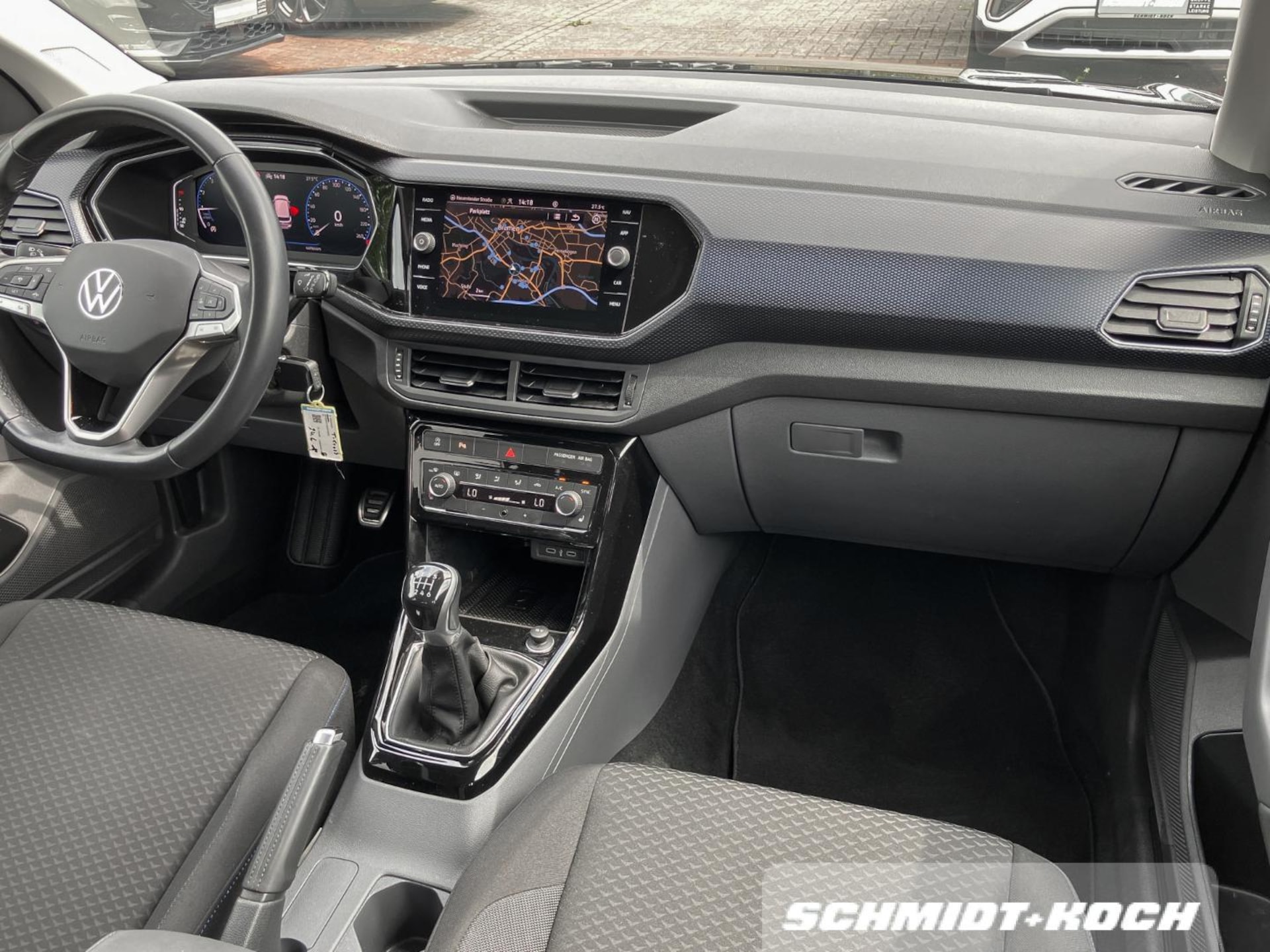 Volkswagen T-Cross United