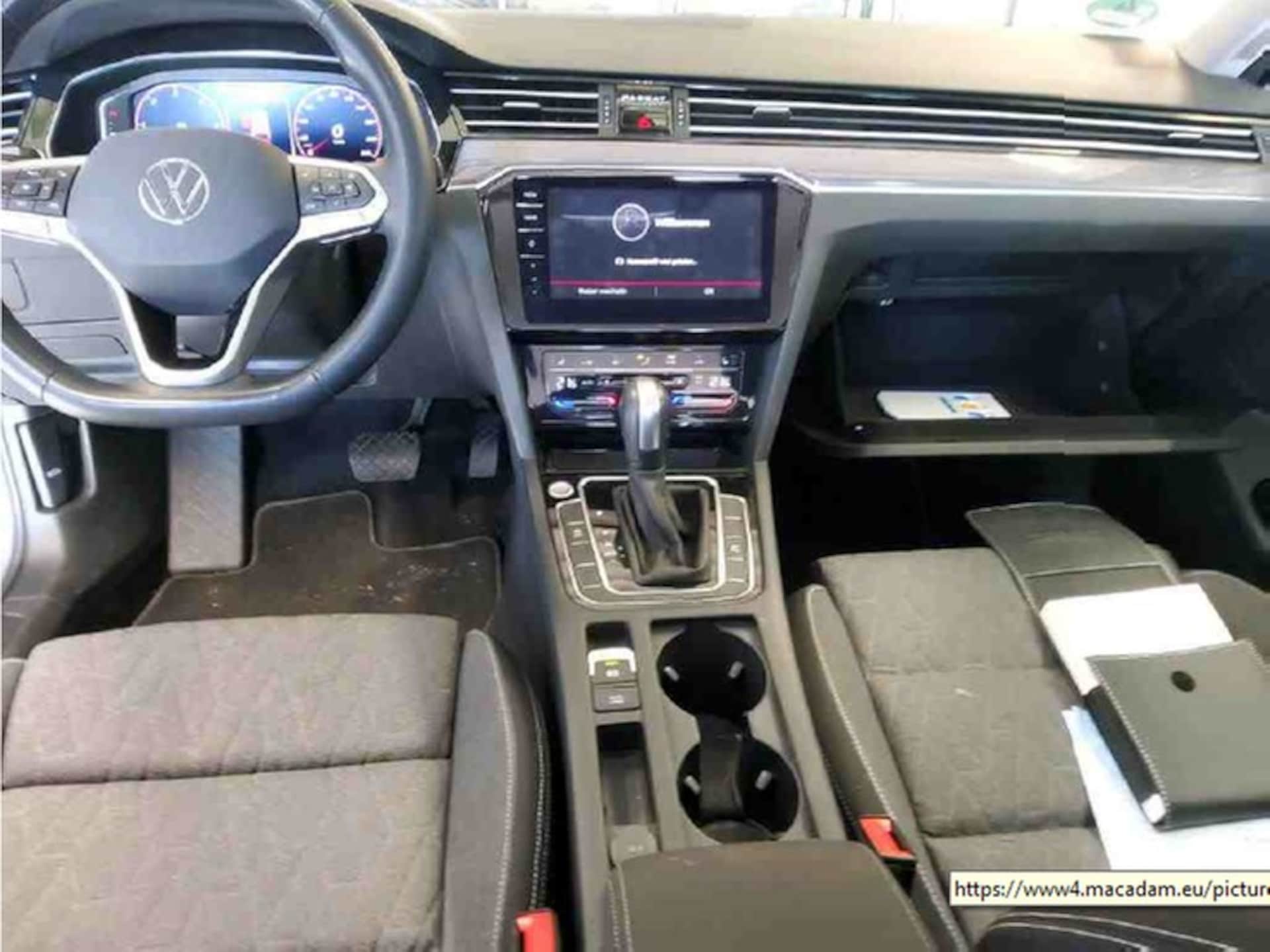 Volkswagen Passat Variant Business