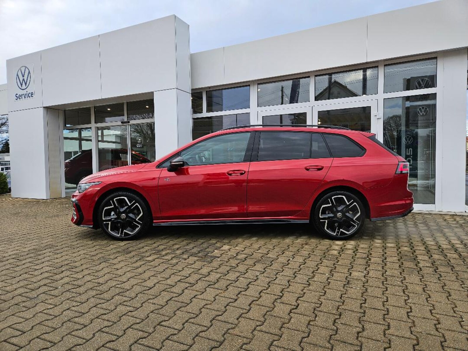 Volkswagen Golf Variant – Bild 2