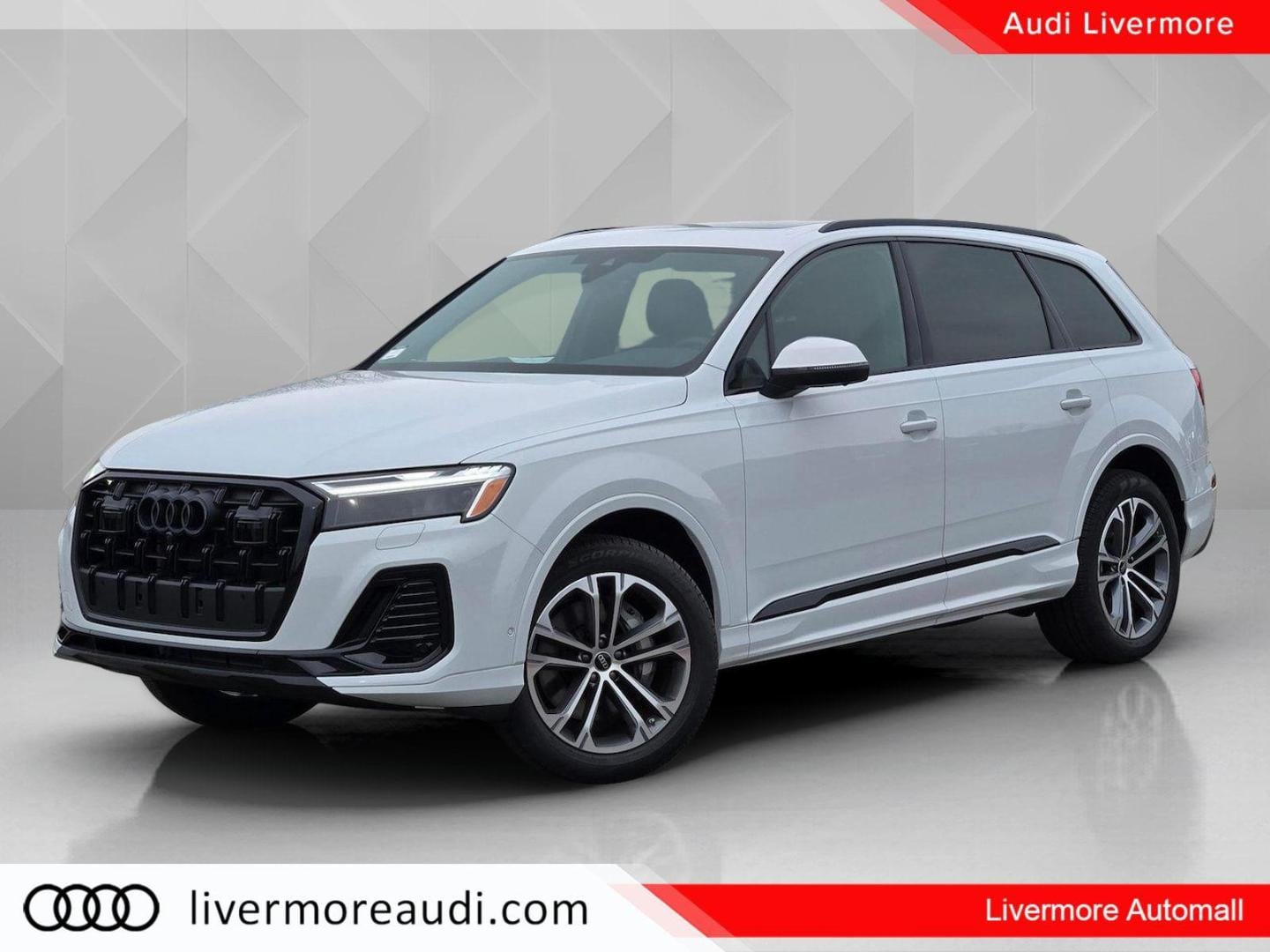 2026 Audi Q7 45 Premium Plus quattro Tiptronic's photo