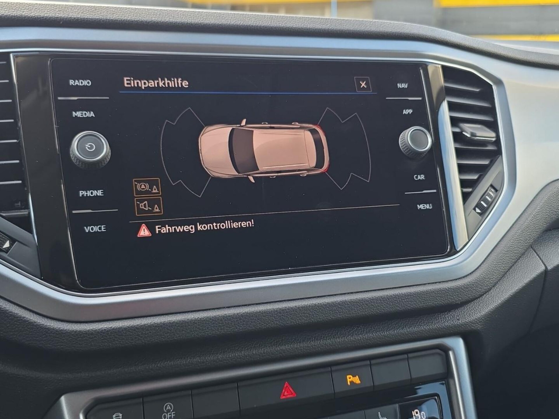 Volkswagen T-Roc Active