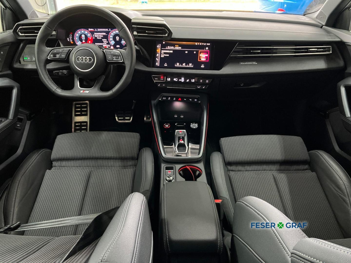 Bild über Audi S3 Limousine TFSI quattro S tronic - für weitere Informationen kontaktieren Sie den Audi Partner