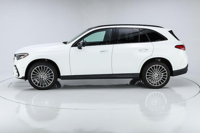 2024 Mercedes-Benz GLC 300