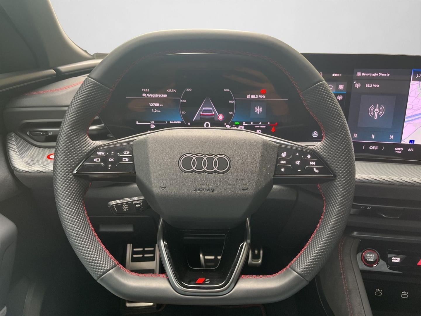 Bild über Audi Q5 SUV TFSI 150 kW S tronic - für weitere Informationen kontaktieren Sie den Audi Partner