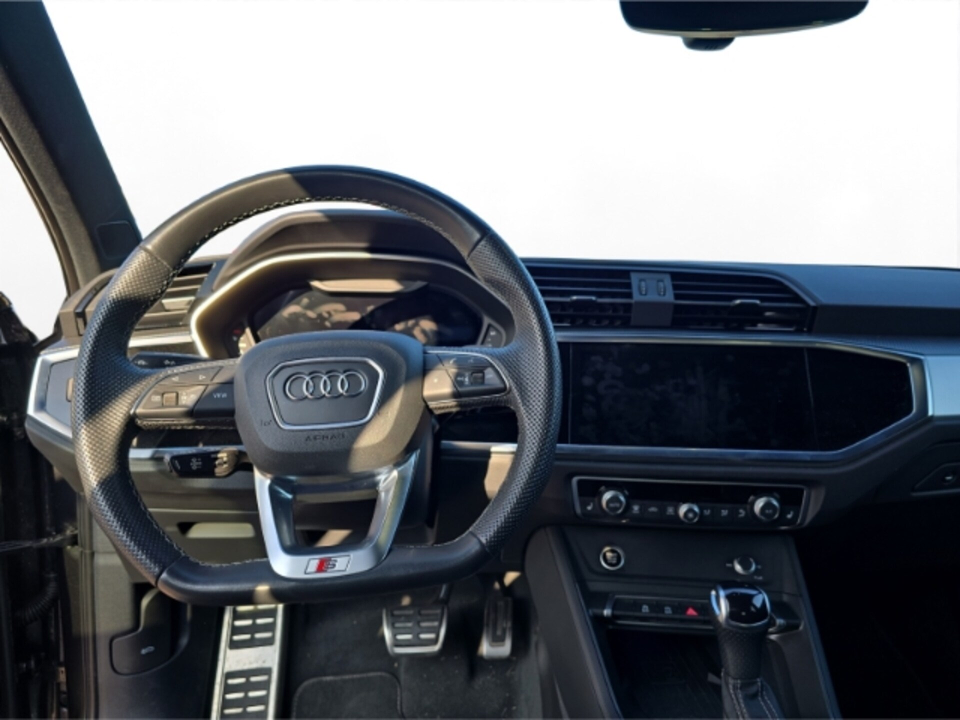 Audi Q3 SUV S line