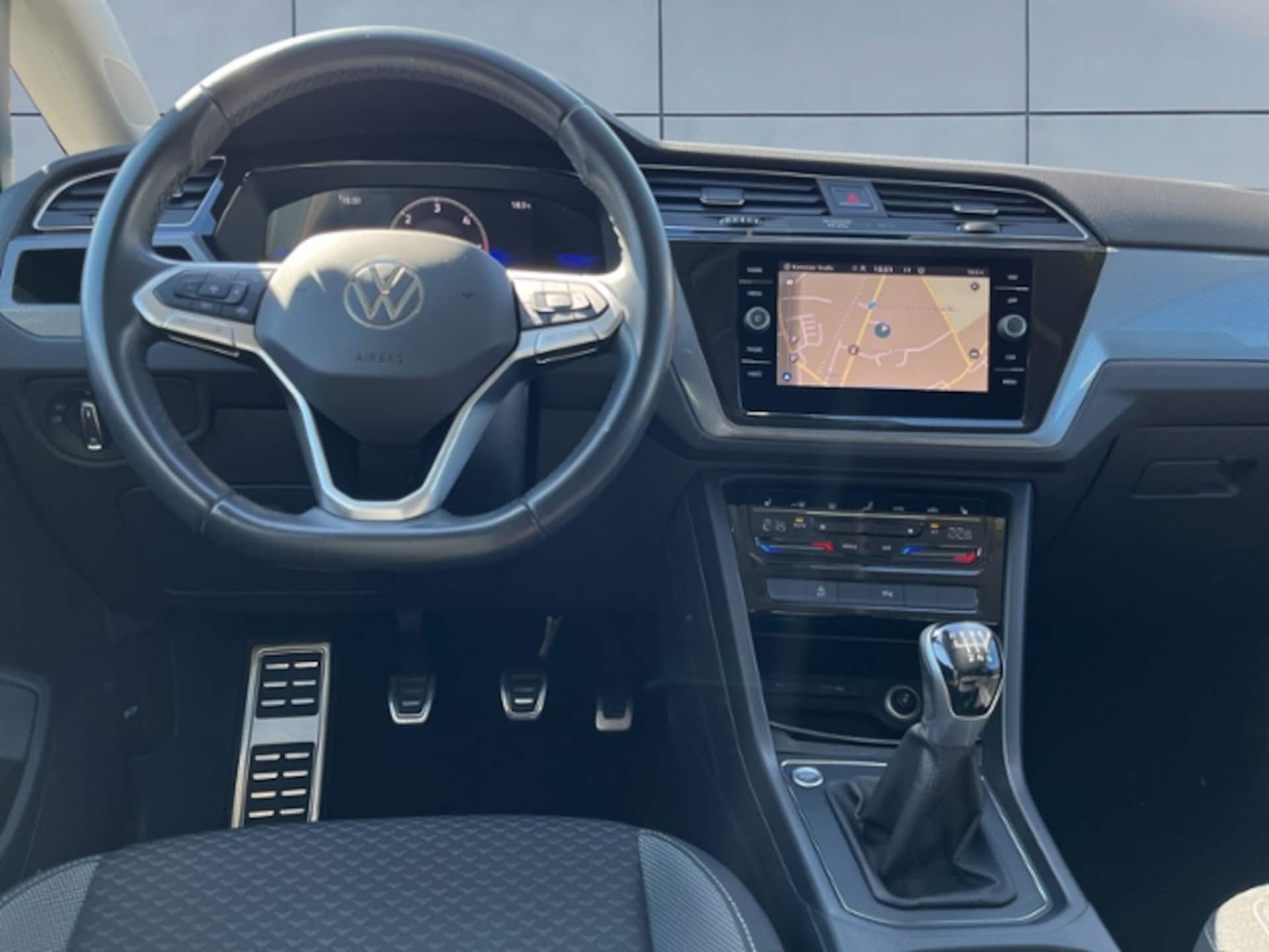 Volkswagen Touran Active