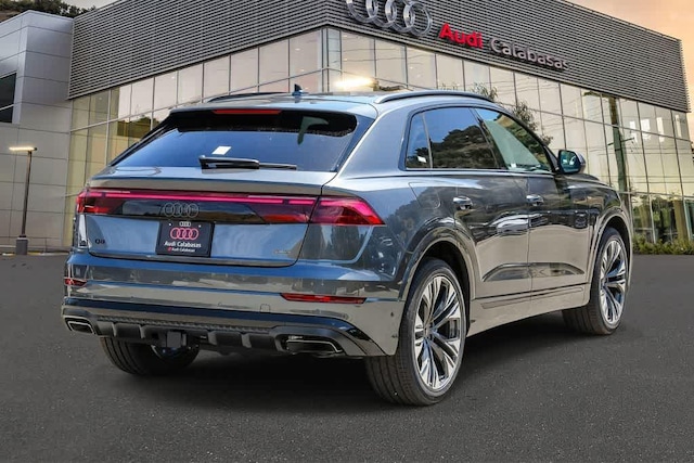 2026 Audi Q8
