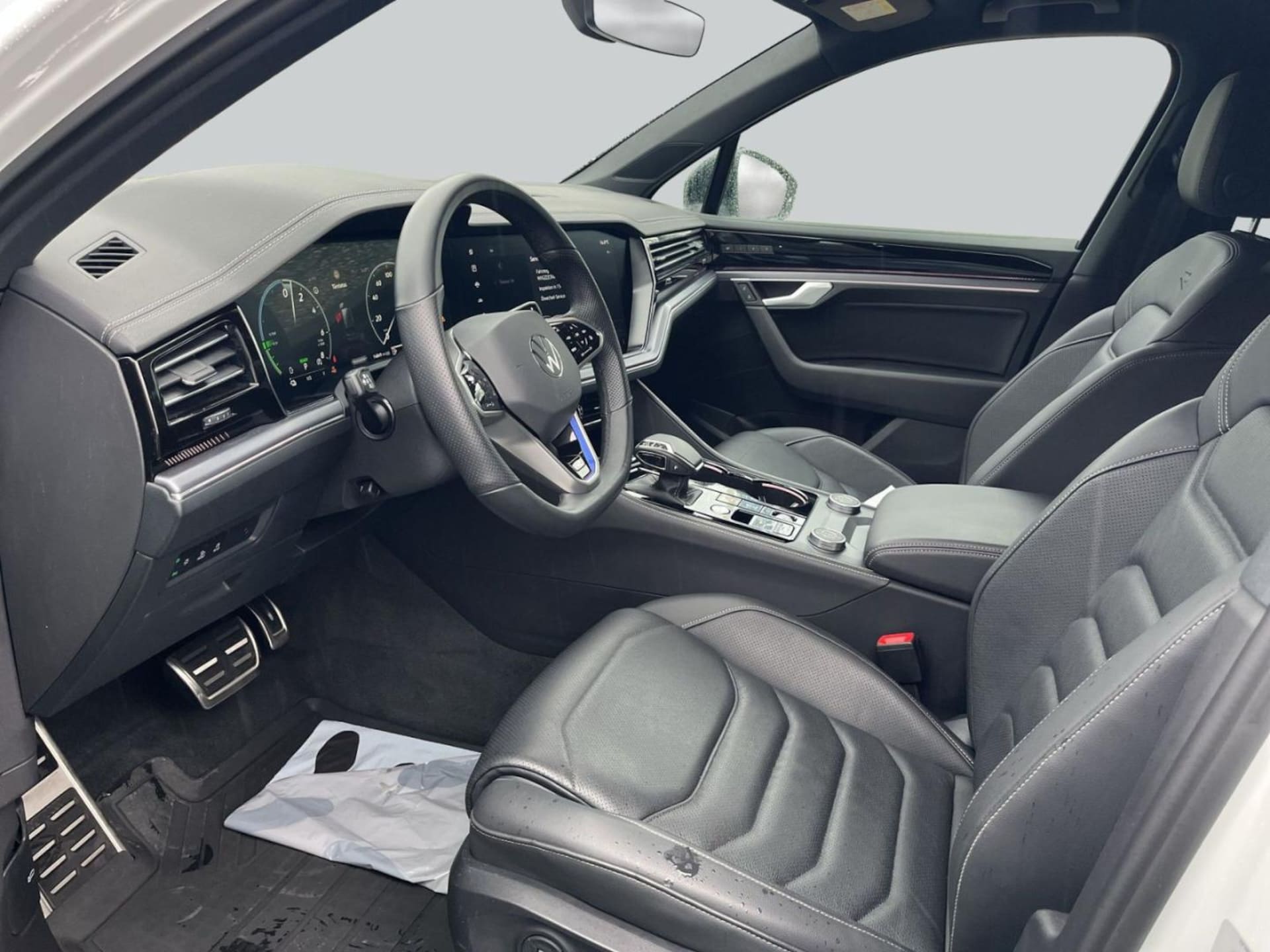 Volkswagen Touareg R