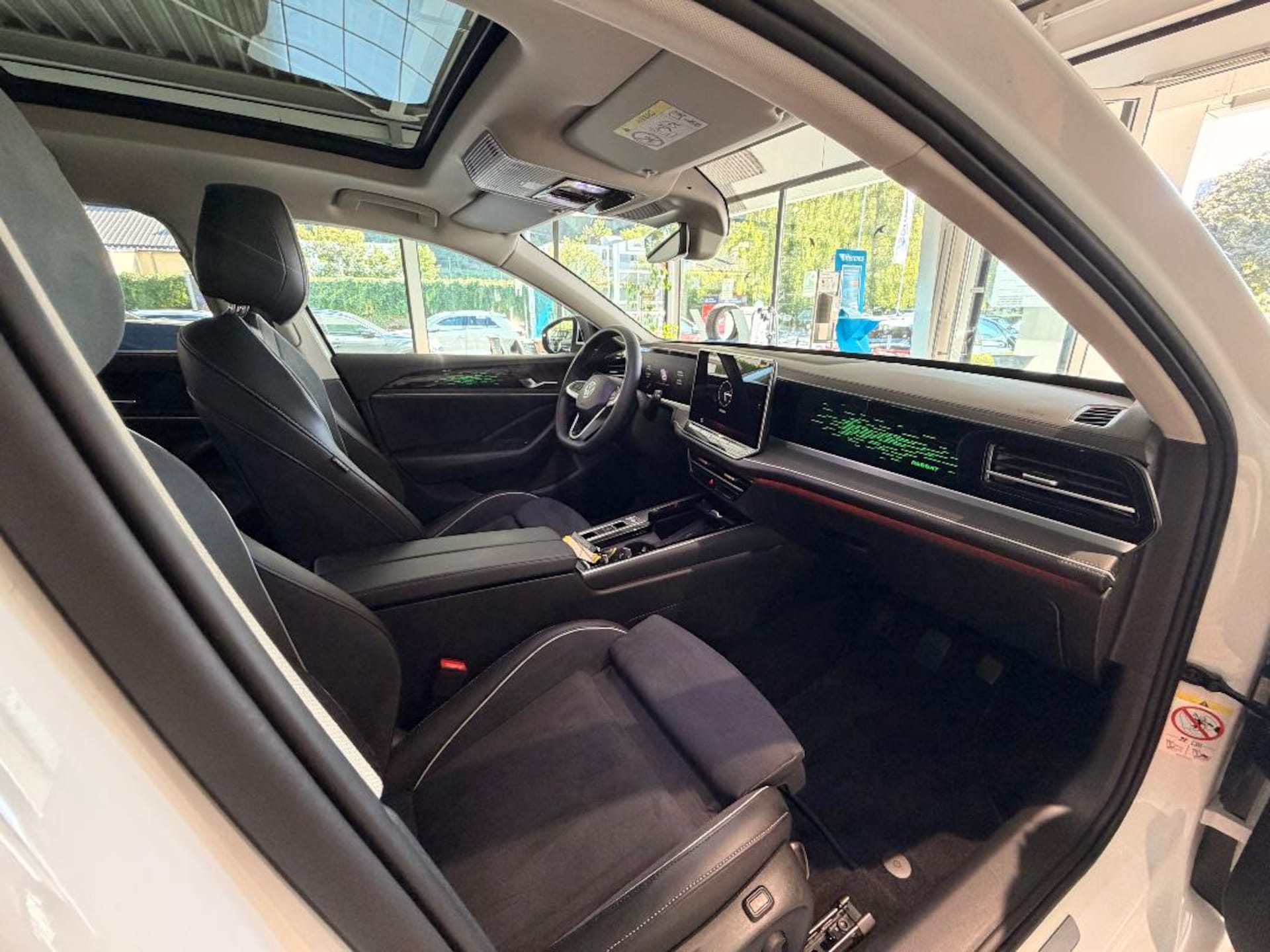 Volkswagen Passat Elegance
