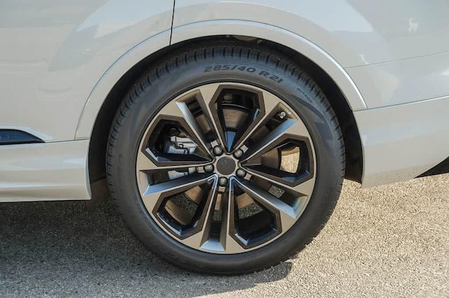 2026 Audi Q7 S Line Premium Plus - Photo 11