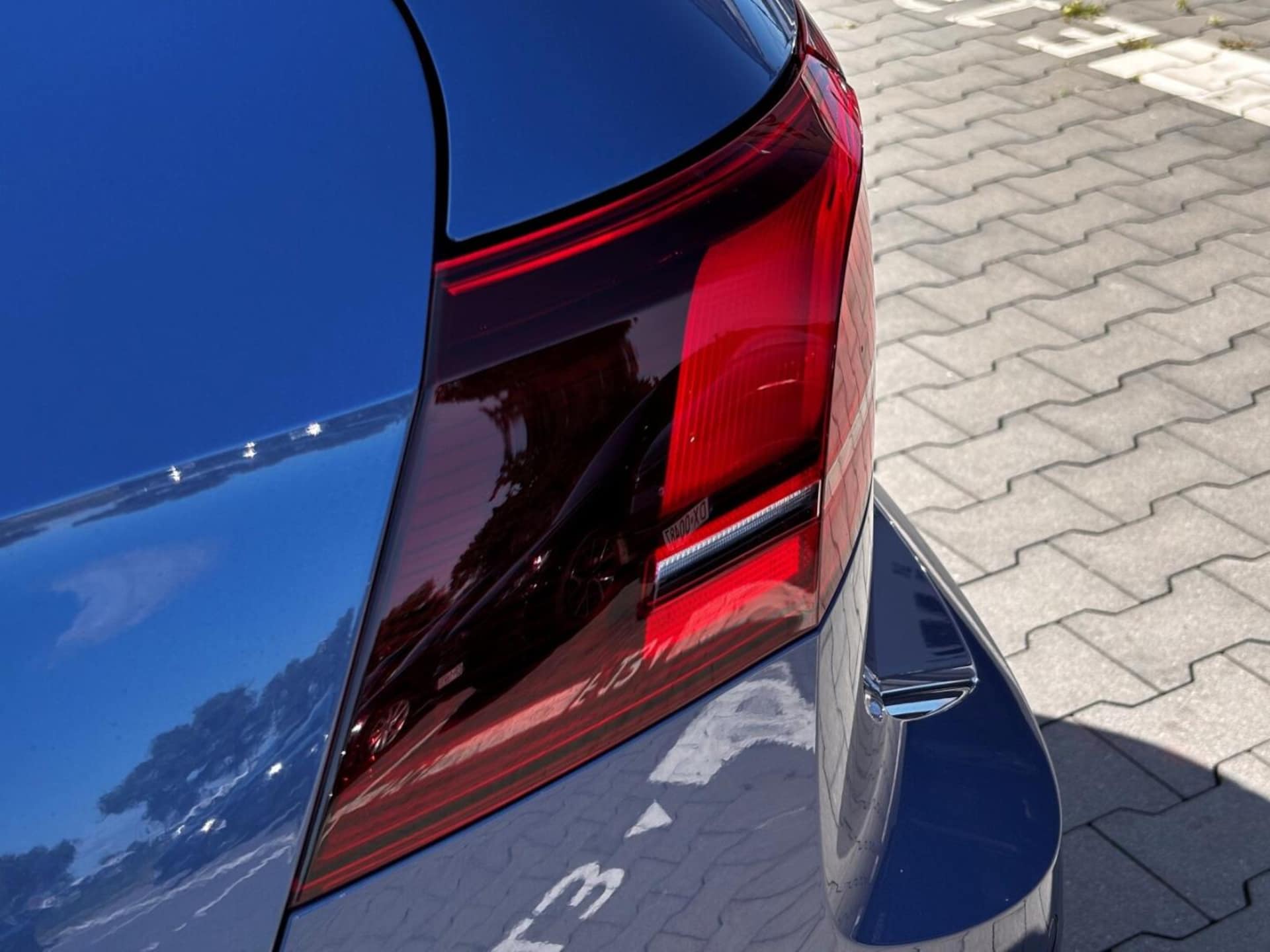 Volkswagen Golf Life