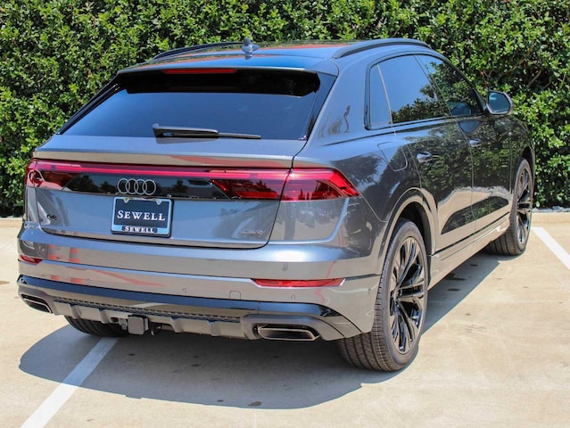 2026 Audi Q8